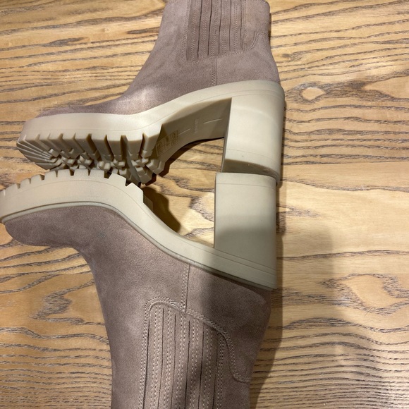 Dolce vita Caster boots 7.5 - Picture 7 of 11